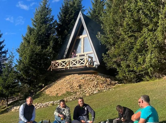 Hanina Village - L I Ll * Cajnice