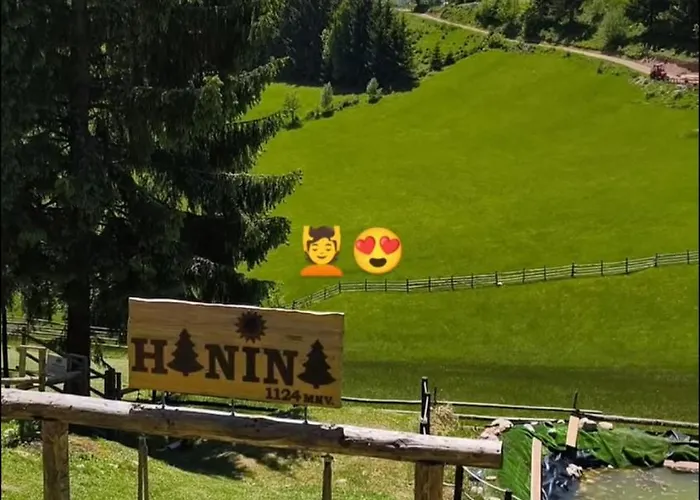 Hanina Village - L I Ll Cajnice